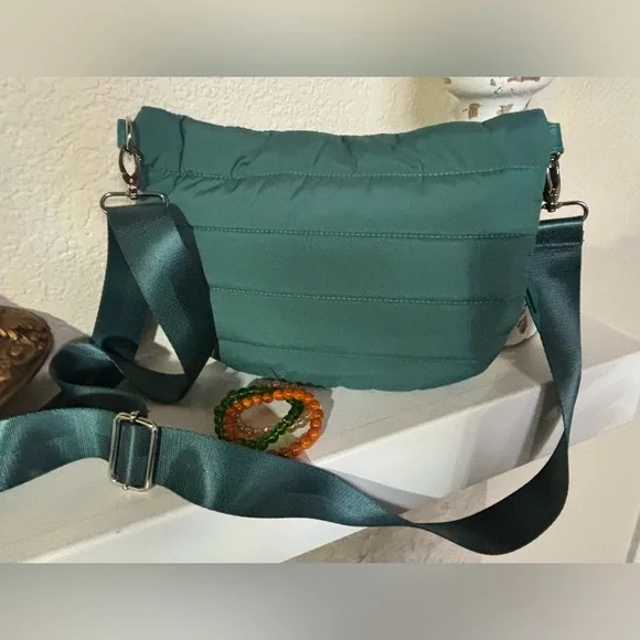 Green Crossbody Bag with Orange Accent (NWOT) - Picture 7 of 11
